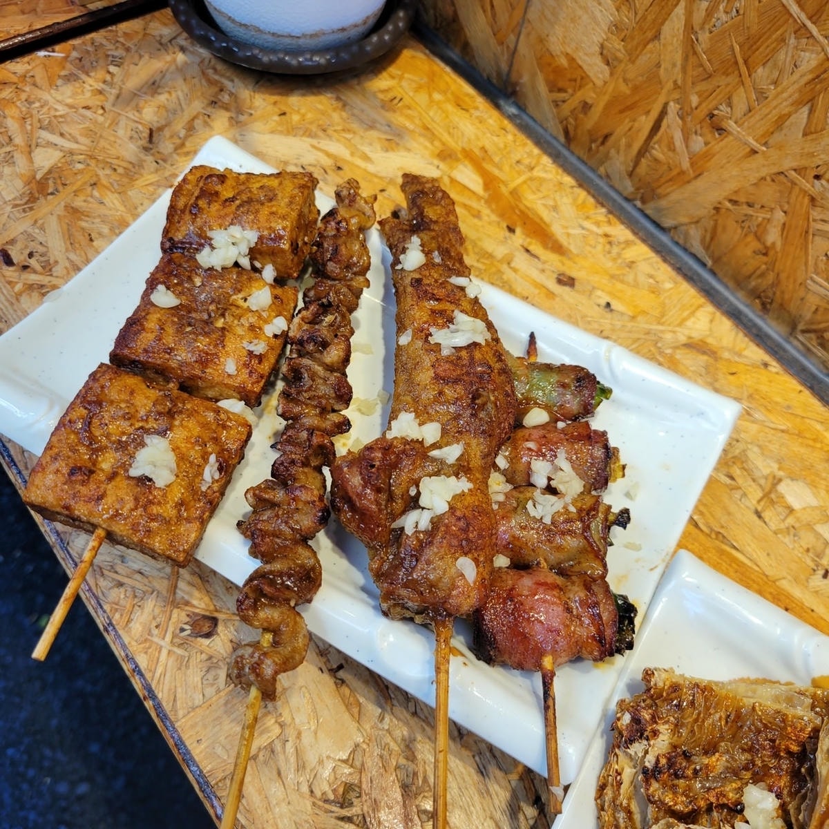 [已暫停營業]【新竹】好滋味日式串燒 25元起的便宜好吃美食