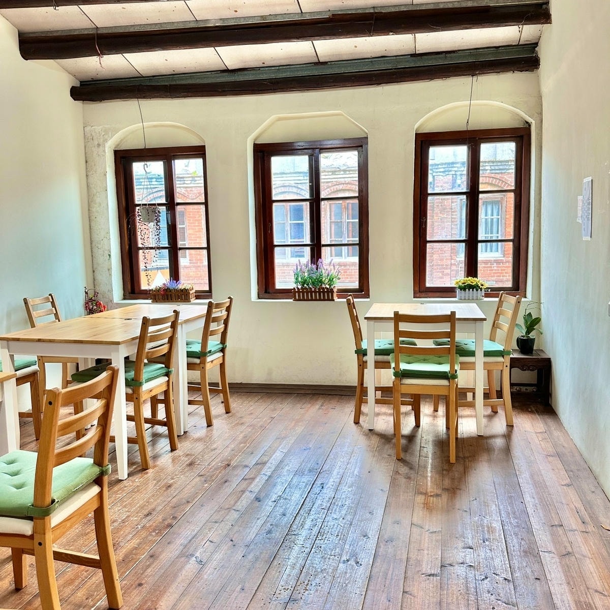 卡拉義式餐館 (1).jpg