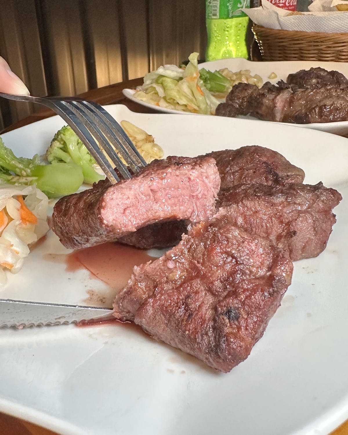 【新竹竹東】竹科、高鐵都只要5分鐘!竹東超好吃牛排【玩火美式