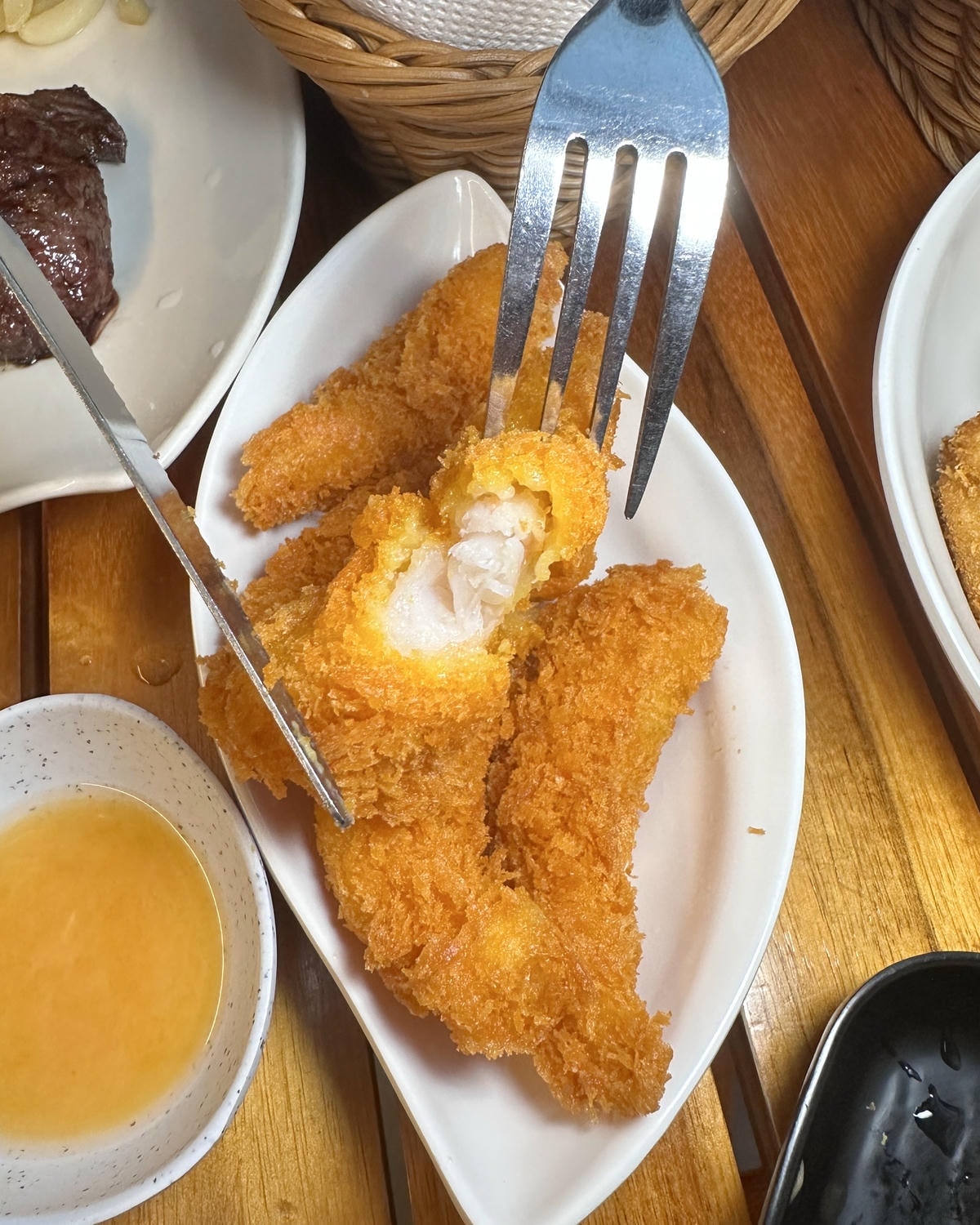 【新竹竹東】竹科、高鐵都只要5分鐘!竹東超好吃牛排【玩火美式