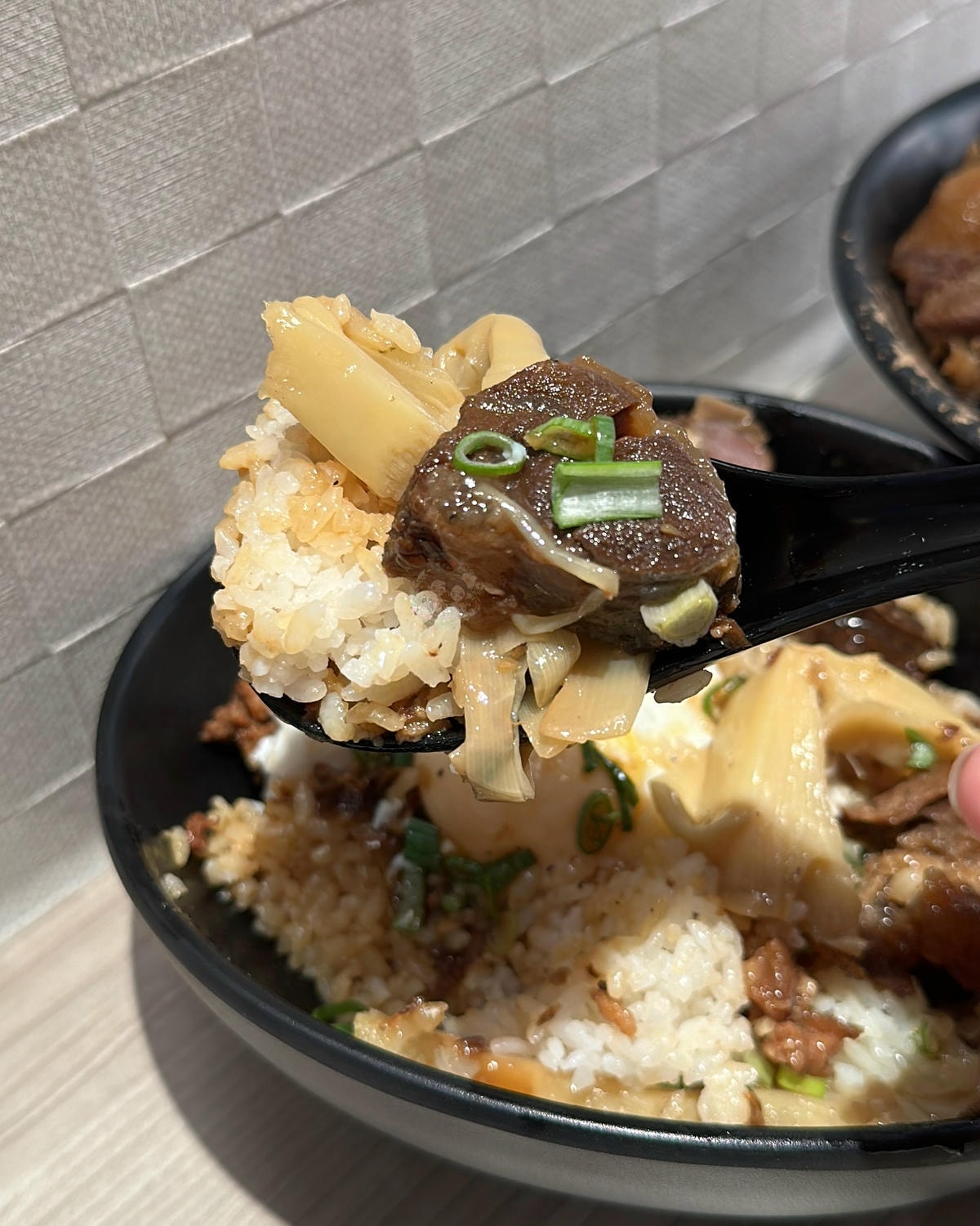 【桃園】桃園車站附近新開幕 5元的關東煮超級佛!「牛牛飛牛肉