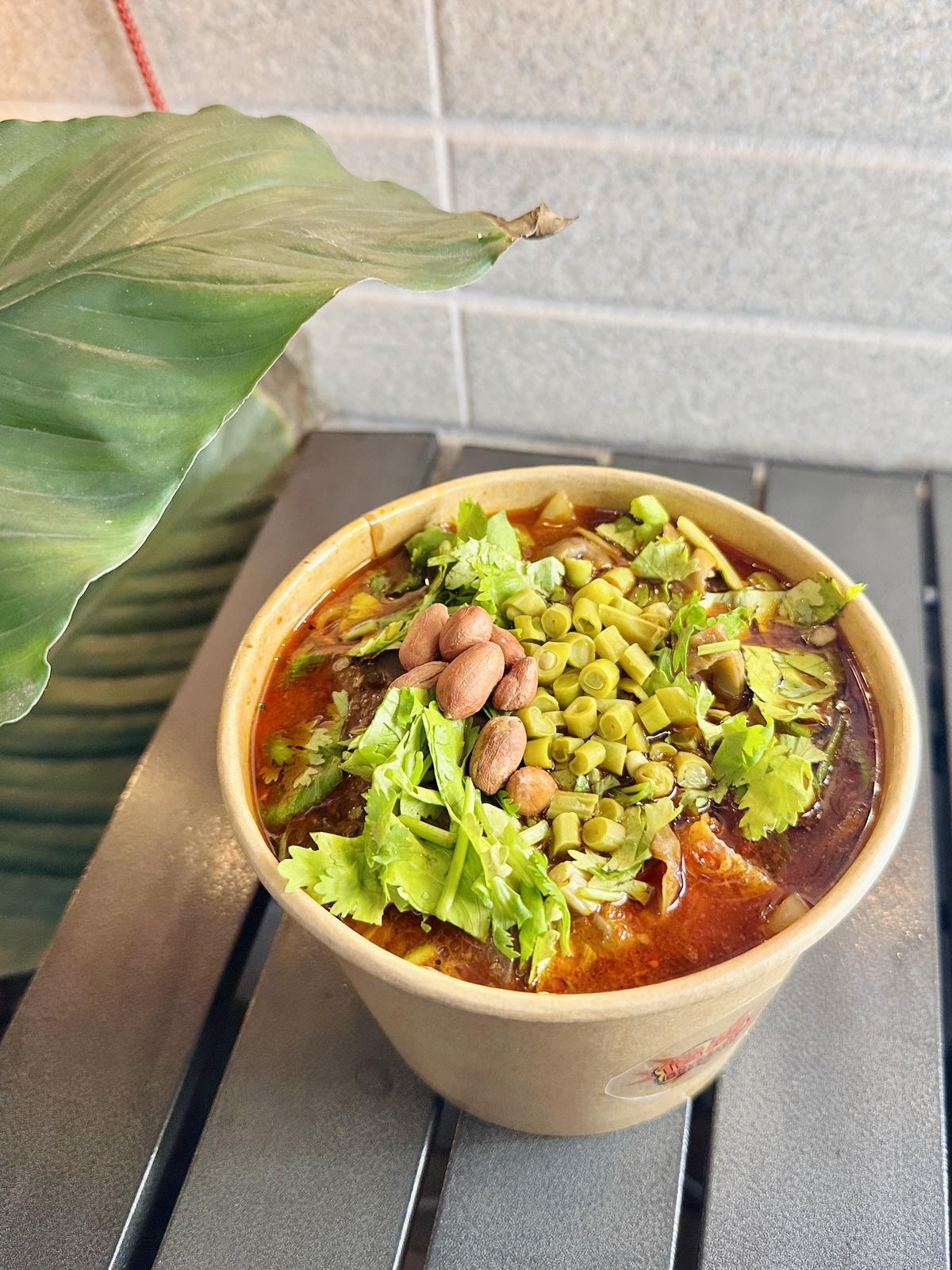 【新竹竹北】新竹高鐵平日限定!「借問酸辣粉-外帶店」新竹高鐵 【新竹竹北】新竹高鐵平日限定!「借問酸辣粉-外帶店」新竹高鐵